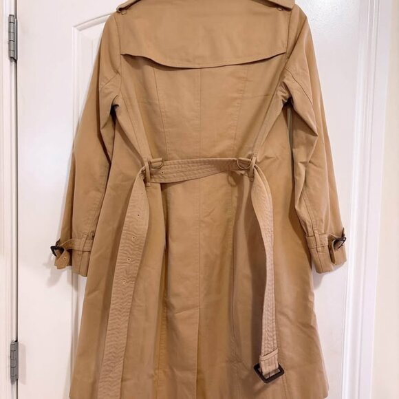 Authentic Burberry Sandringham trench coat Tan (US size 6) Great condition! - Picture 3 of 12